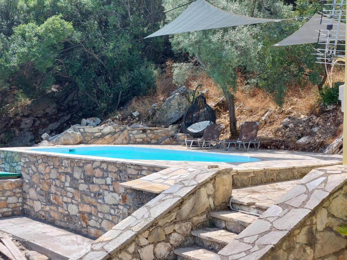 Villa Sunrise With Stunning Views And Private Pool Katokhórion Exteriör bild