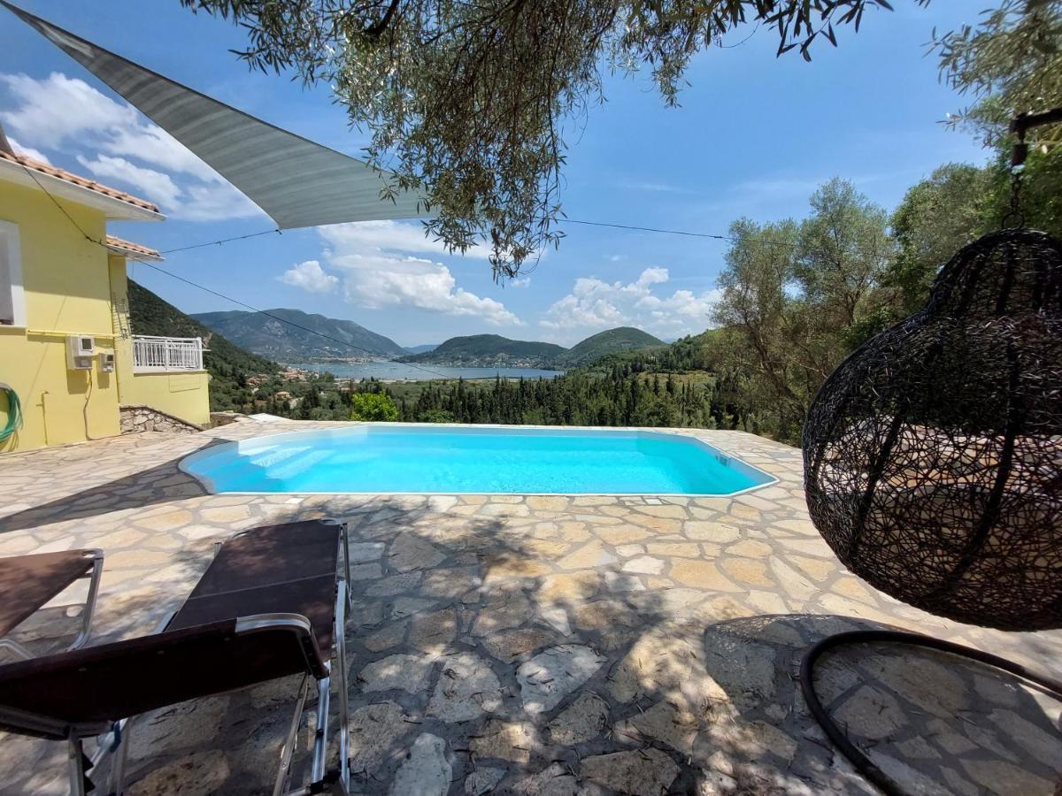 Villa Sunrise With Stunning Views And Private Pool Katokhórion Exteriör bild